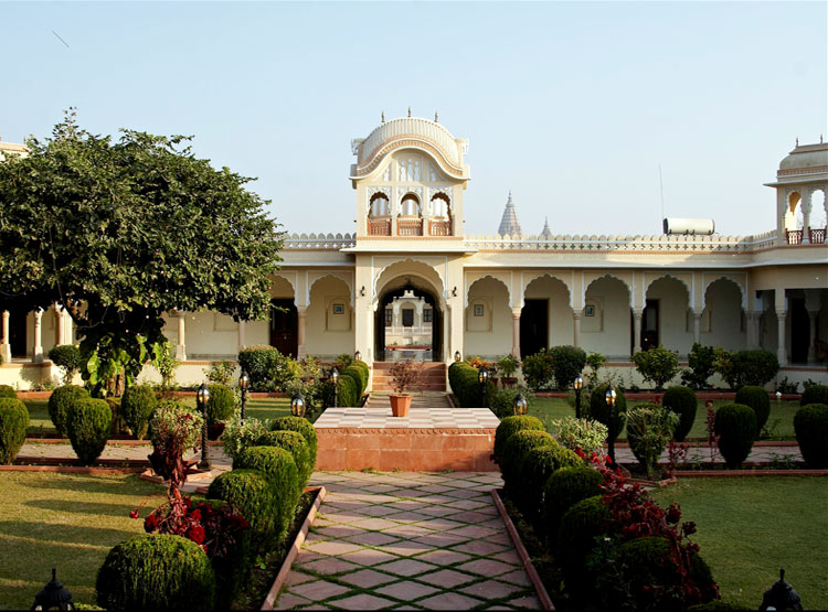 Amar Mahal in Orchha, Madhya Pradesh