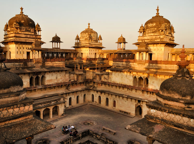 Sheesh Mahal in Orchha Fort