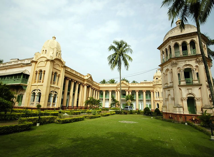 The Palaces of Dhanyakuria in West Bengal
