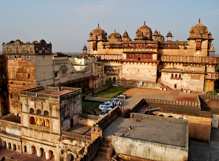 Orchha Fort