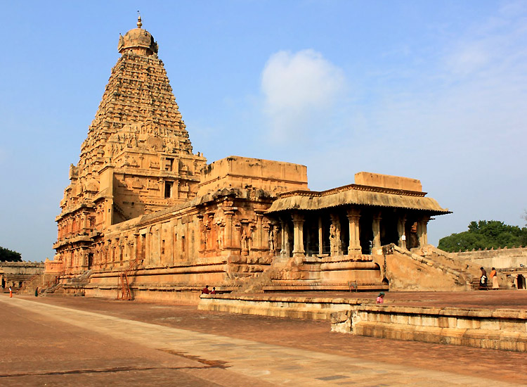 Brihadeeswarar Temple, Thanjavur