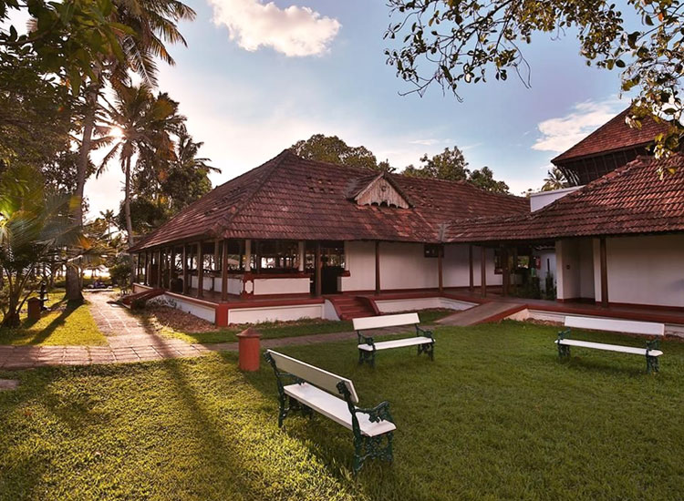 Coconut Lagoon Resort in Kumarakom