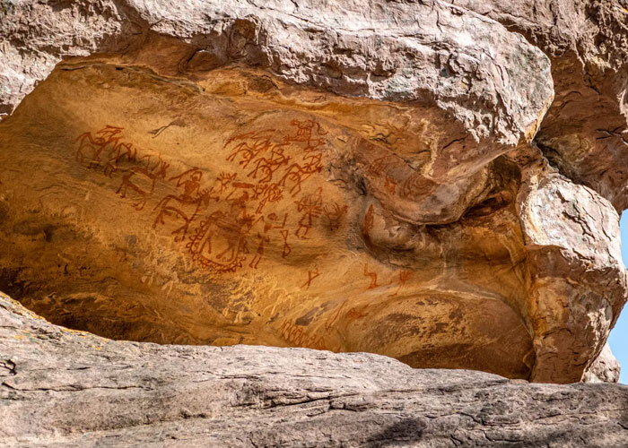 bhimbetka caves