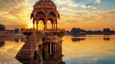 Gadisar Lake in Jaisalmer