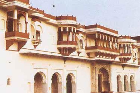 Haveli Shergarh outside view