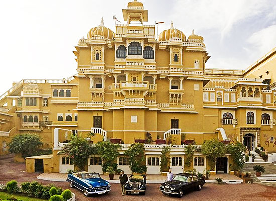 Deogarh Mahal deogarh facade