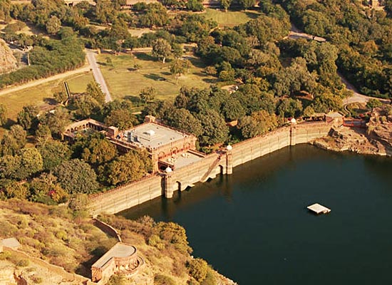 Balsamand Lake Palace in Jodhpur
