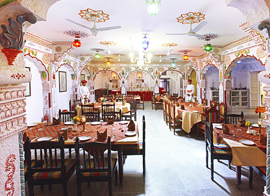 Hotel Jhalamand Garh jodhpur dining area
