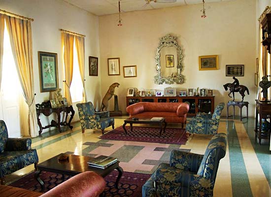 interior of Riverside Palace 