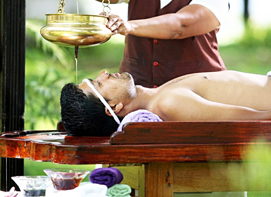 Hotel Punnamada BackWater Resort alleppey spa therapies