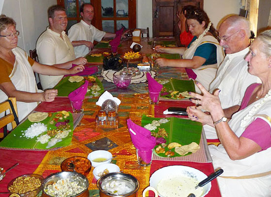 Emerald Isle Heritage Home alleppey dining area