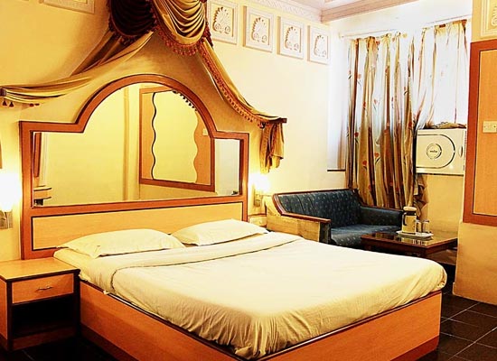 Room at Pratap Heritage Mahabaleshwar