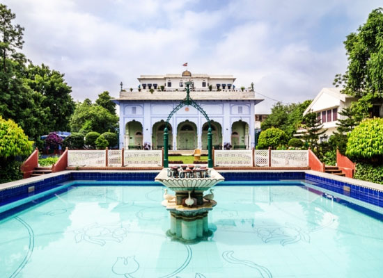 Hotel Diggi Palace jaipur pool