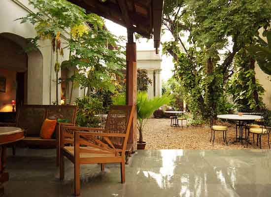 Heritage Villa Helena pondicherry outside sitting area