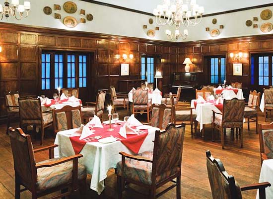 Restaurant Taj Savoy Hotel Ooty