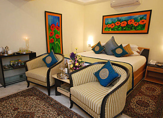 Jagmandir Island Palace Udaipur Luxury Room