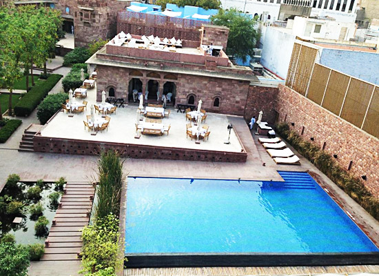 Hotel Raas jodhpur pool side