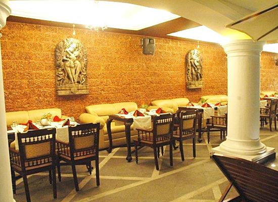 Anandha Inn Pondicherry Dining