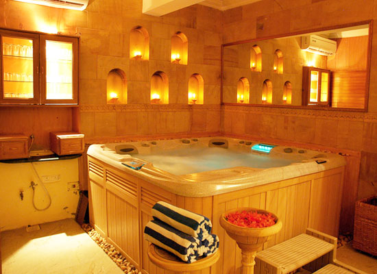 Deoki Niwas Palace jaisalmer spa and ayurveda therapies room