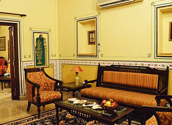 Chokhi Dhani Resort jaipur living room