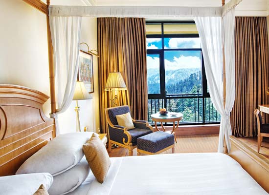 Room of Oberoi Wildflower Hall Shimla