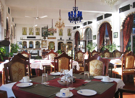 Lake Pichola Hotel udaipur dining area