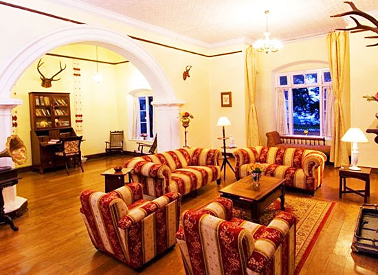 Glyngarth Villa Ooty Sitting