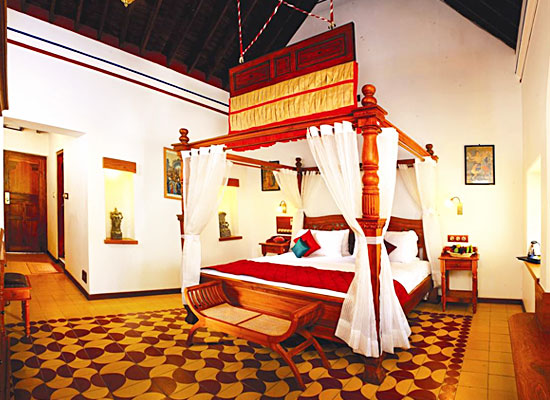 Chidambara Vilas chettinad bedroom
