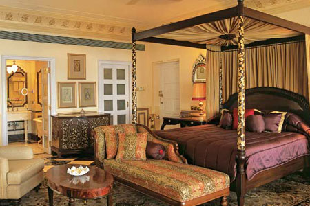 Taj Lake Palace Udaipur Suite