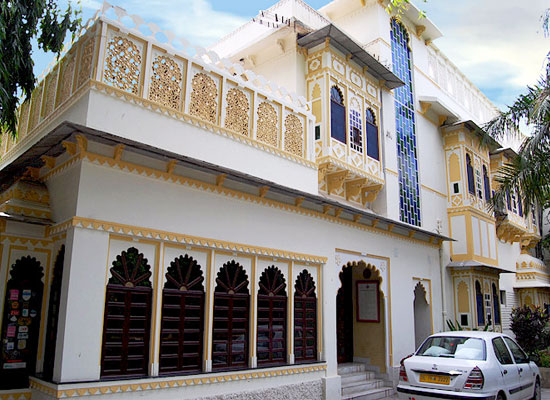 Hotel Mahendra Prakash udaipur facade 