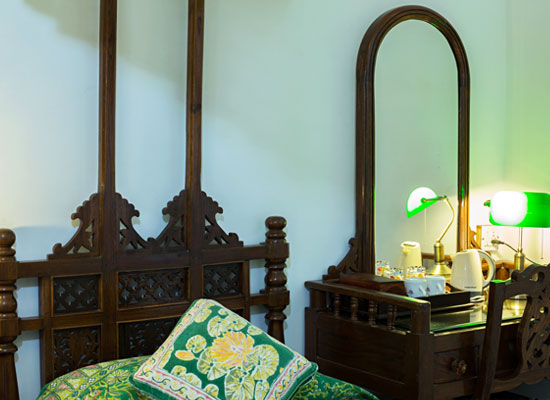 Hotel Mahendra Prakash udaipur bedroom