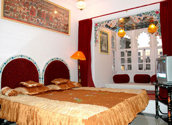 Anjani Hotel Udaipur Bedroom