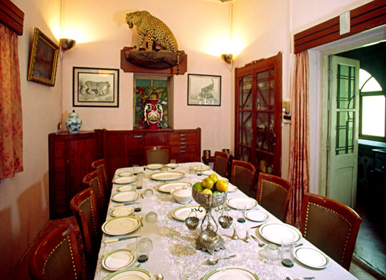Kali Niketan Gujarat Dining