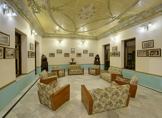 Ambika Niwas Palace in Muli, Gujarat Sitting