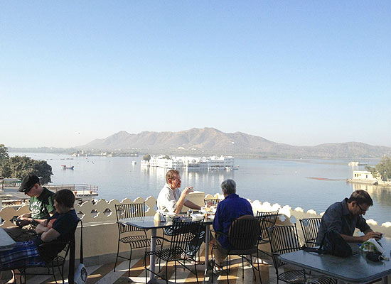 Jaiwana Haveli Udaipur Lake View