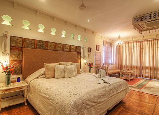 room at Rawla Narlai Pali, Rajasthan