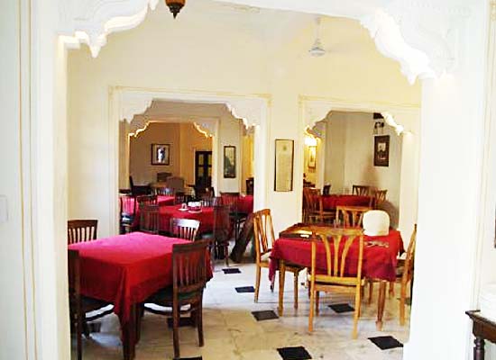 restaurant at Rawla Jojawar Pali, Rajasthan